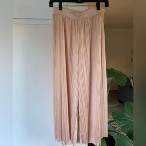 ASOS DESIGN Plisse Culotte Pants in Blush Pink
